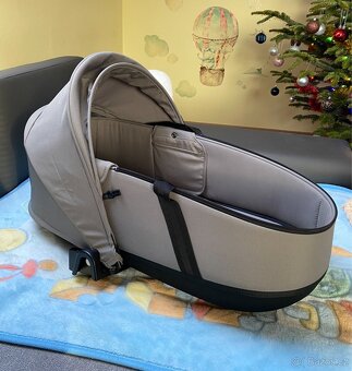 Hluboká korba Babyzen YOYO2 + pláštěnka - 13