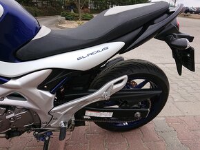 Suzuki SFV 650 Gladius 2011 25kW - 13