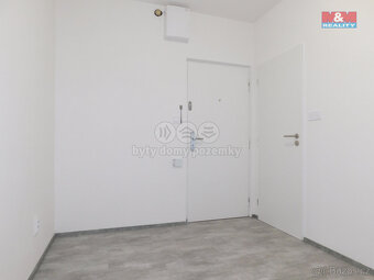 Pronájem bytu 2+1, 64 m², Louny, ul. Březinova - 13