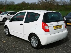 Citroën C2 1,4 White klima - 13