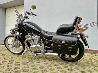 Suzuki vs 800 Intruder - 13