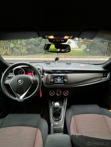 Alfa Romeo Giulietta 1.4 TB 88KW 2013 139900 km - 13