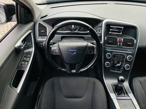 Volvo XC60 2.4 5V 4x4 MANUÁL LED FACELIFT SENZORY SERVISKA - 13