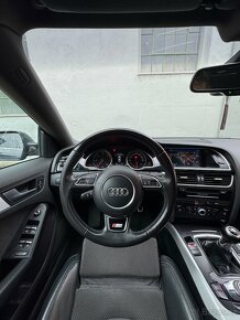 Audi A5 2.0 TDi - 13