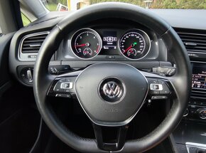 VOLKSWAGEN GOLF 7 1.6 TDi 85kW DSG HIGHLINE / 05/2018 - ČR / - 13