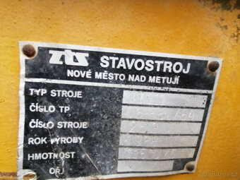 Vibrační válec Stavostroj VV111, r.v.1988, motor Zetor - 13