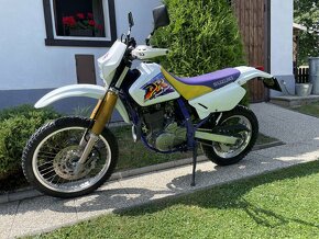 SUZUKI DR 650 SE - 13