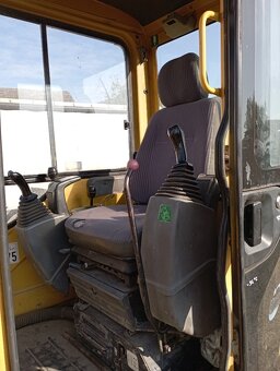 Prodám Komatsu PC 20 - 13