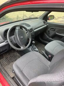 Renault Clio 1.2 benzin, rok 2008. Původ ČR. 101 tis km - 13