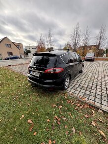 Ford S-max 2011  2.0l benzín - 13