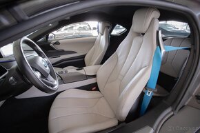 BMW i8 - 13