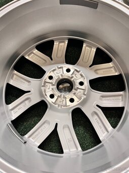 5x112 R18 Originál Alu VW Tiguan / Kingston - TOP STAV - 13