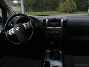 Nissan Pathfinder 2.5 dCi 4x4 - 13