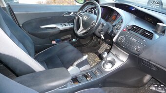 Honda Civic 2,2 i-CTDi, 103 kW, koupená v ČR, CEBIA  - 13