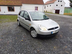 Ford Fiesta 1.3 51Kw RV.2004 TAŽNÉ - 13