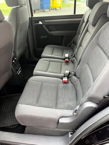 VOLKSWAGEN TOURAN 1.6 MPI  7 MÍST - 13