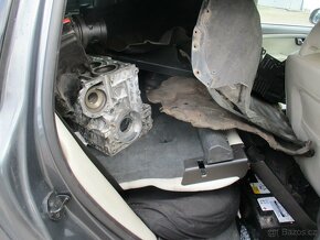 VOLVO V70 2.0 D5204T3 120kw KO motor 2012 - 13