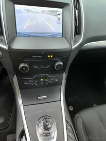 Ford S-Max 2,0tdci Titanium Aut/8 Webasto 2019 odp.DPH - 13