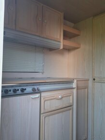 KARAVAN CARAVELAIR BAMBA 416 LUXE, NOVÝ PŘEDSTAN - 13