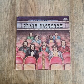 20x LP vinyl, české, různé žánry #1 - 13