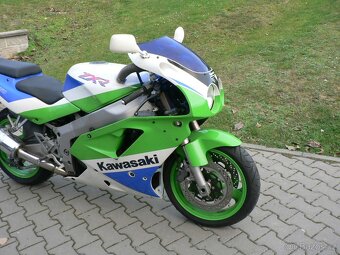 Kawasaki ZXR 750 - 13