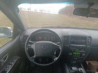 Kia Sorento 125kw, manuál, r.v.2008, 4x4 - 13