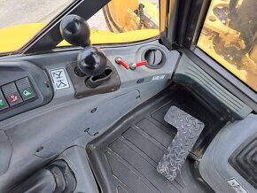 Traktor-Bager New Holland B115 Joystick - 13