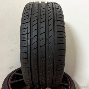 HONDA CIVIC 5x114,3 R20 ET60+NOVÉ LETNÍ 245/30R20 7,5mm - 13