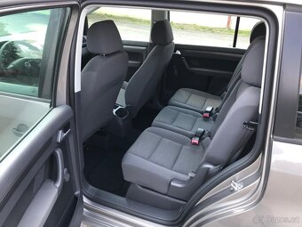 VW TOURAN 1.9 TDi SERVISNÍ KNIHA - 13