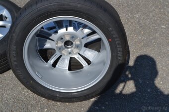 NOVÝ letní Alu komplet Š.Karoq/S.Ateca- 215/55R17 GoodYear - 13