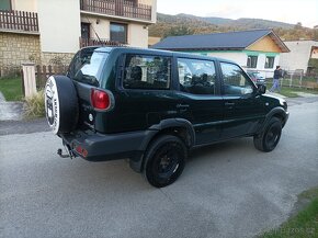 Nissan Terrano 2 II  2.7  TD 4X4 - 13