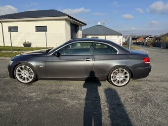 BMW E93 330D 170kW +Najeto pouze 134tis/km+Automat+ - 13