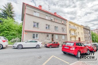 Pronájem zrekonstruovaného bytu 1+kk s komorou, 35 m2, ul. J - 13