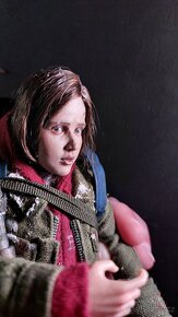 Ellie - The Last of Us custom figurka - 13