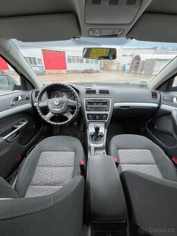Škoda Octavia II Facelift, 1.6TDI, Tažné, PDC - 13