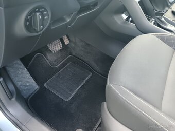 Škoda Karoq 1.6 TDI - 13