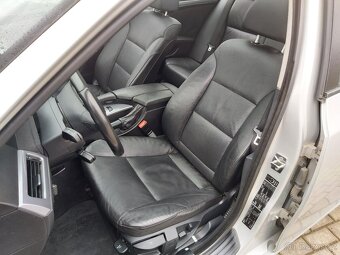 BMW 525i, 2007, jen 193.000 km, manuál - 13