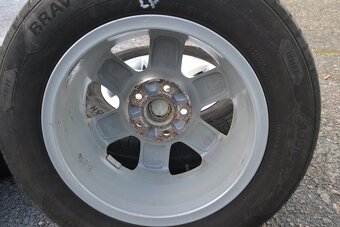 Alu kola Škoda Octavia II 5x112 + letní pneu 195/65R15 - 13