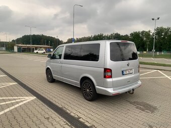 VW T5.1 , 2.0 tdi , Webasto , klima, 9 místne , manuál - 13