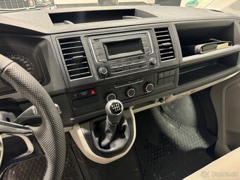 VW T6 Transporter long 2.0 Tdi 150ps manuál 2019 - 13