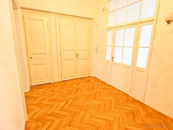 Pronájem bytu 3+1 95 m² Balbínova, Praha - Vinohrady - 13