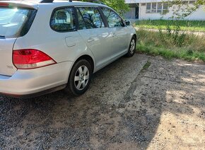 Ještě je na prodej Vw 1,9 77Kw 2008 Golf 5 jede dobře,210tis - 13