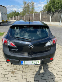 Mazda 3 1.6i 77kw.r.v.2010,2.majitel,NAVI,serviska. - 13