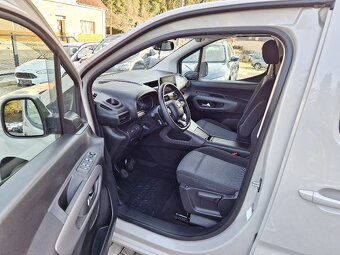 TOYOTA Proace City Verso, 1.5 D (96 kW), 64 tis. km, 7 míst - 13