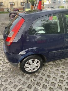 Ford Fiesta 1.3, 51 kW, benzín - 13