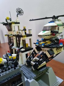 LEGO City 1247, 7236, 7237, 7245 Policie - 13