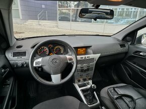 Opel Astra 1.4i 16V 66kW Klima Tempomat  ČR - 13