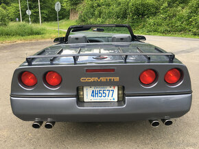 Chevrolet Corvette 1990 - 13