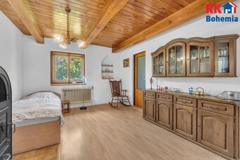 Prodej, rodinný dům, pozemek 2304 m2, Katusice, část Doubrav - 13