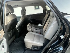 PRODÁM Hyundai Grand Santa fe 2.2 Diesel Premium 4x4 - 13